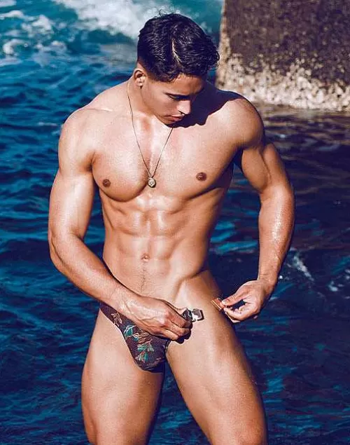 Vb80 Blk Label Swim Thong^2EROS New